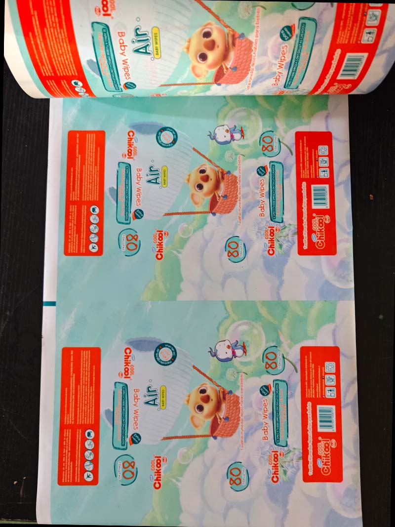 02 Paper towel roll wrapper